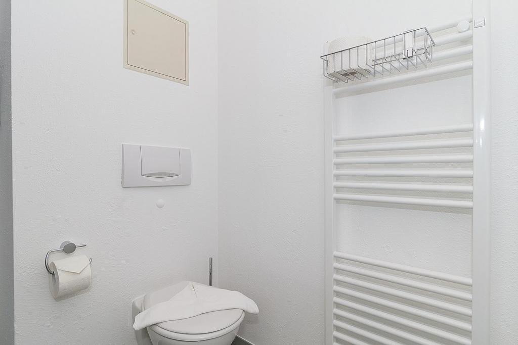 Strandstrasse 32 Strandstrasse 32-50 Kuehlungsborn Ngoại thất bức ảnh